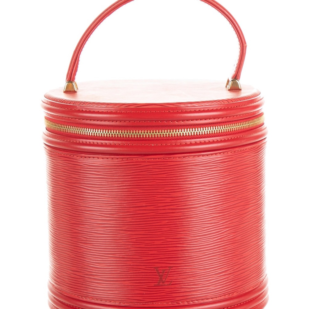 Width: 8"
Height: 7.75"
Handle Drop: 4"
Depth: 7.25"

Color: Red